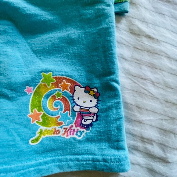 Hello Kitty Matching (Set) Top and Skorts (Shorts/Skirt). SANRIO. - Picture 4 of 14